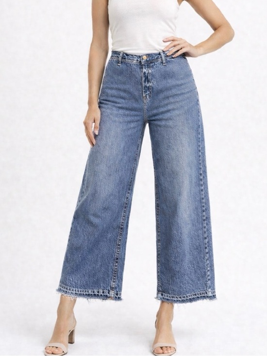 Sincerly Jules Denim - Sincerely Jules Cropped Wide Leg Raw Hem Jeans